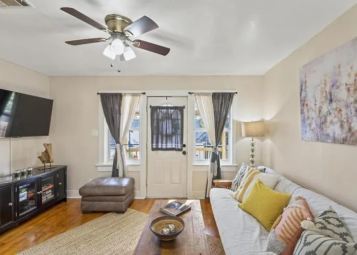 2 Mi From Downtown Worth 3* Fort Worth